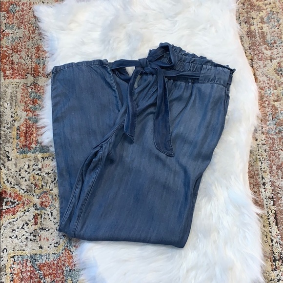 • SOLD • High Waisted Pants • - Picture 8 of 12